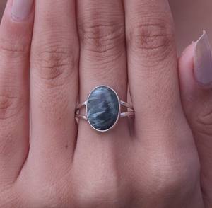 Nueva llegada hecha a mano para mujer joyería Vermeil clásico genuino Seraphinite Oval plano 10x14mm bisel ajuste doble banda eternidad - Product Image 3