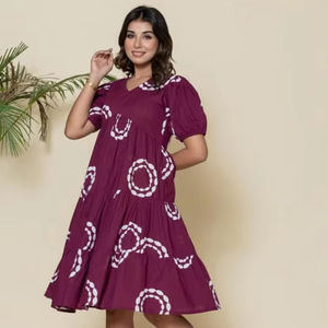 Vestidos bonitos y elegantes para mujer Vestido ajustado y acampanado con cuello redondo estampado para mujer - Product Image 1