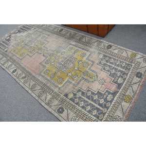 Alfombra Turca Vintage de Lana de 4.4x9 pies, Diseño Tradicional Ecológico, Azul con Parches y Base de Látex - Product Image 4