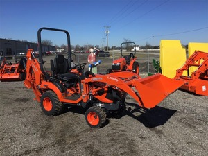 Mejor Precio, Tractor Multifuncional Kubota BX23S 4WD Usado y Nuevo, Mini Tractor de Jardín con Entrega Rápida Disponible Ahora - Product Image 2