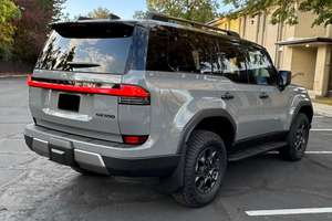 Lexus GX 550 2025 SUPER LIMPIO, LISTO PARA ENVIAR - Product Image 4