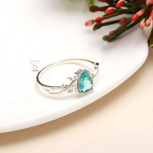Apatite Gemstone Poire Forme Faceted Cut 925 Sterling Silver Prong Setting Ring Bague en argent Fine Jewelry Blue Color Ring - Product Image 3