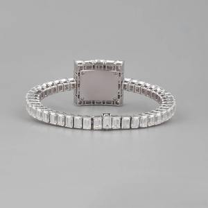 Montre pour homme en moissanite VVS cultivée en laboratoire, entièrement brillante, noire et blanche, avec cadran et bracelet en acier inoxydable, mouvement à quartz - Product Image 2