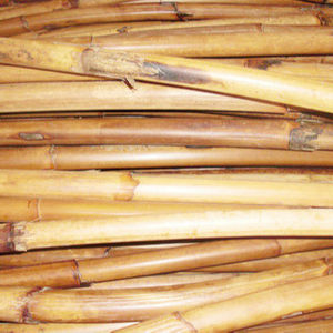 Poteau en rotin naturel taillé avec matériau de tige en rotin pelé noyau en rotin Akina - Product Image 1