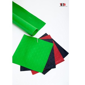 Alfombrilla industrial antideslizante de calidad superior para estaciones de trabajo, gimnasios y áreas de producción disponibles a un precio asequible - Product Image 1