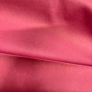 Tissu de chemise en coton de Gizeh de qualité supérieure, largeur 58, uni teint, tissage fantaisie pour robes de filles, vêtements de garçons, marchés mondiaux - Product Image 1