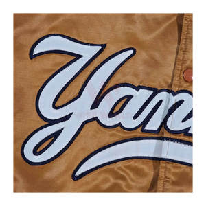 Chaqueta Bomber Satinada Personalizada con Logotipo para Hombre, Estilo Universitario, Chaqueta Deportiva Premium con Letras del Equipo para Fanáticos del Deporte, Ropa Casual - Product Image 3