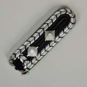 Charreteras de diseño personalizado de la mejor calidad, Material de PC de nailon cómodo, uniforme de correa de hombro de piloto con rango fabricado en Pakistán - Product Image 2