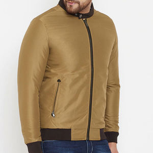 เสื้อแจ็คเก็ตบอมเบอร์ถักขนแกะลำลองสำหรับผู้ชาย พร้อมซิป โลโก้สั่งทำ กันน้ำ ผ้าไหม 100% เสื้อผ้าสตรีทแวร์ฤดูหนาว ขายส่ง - Product Image 6