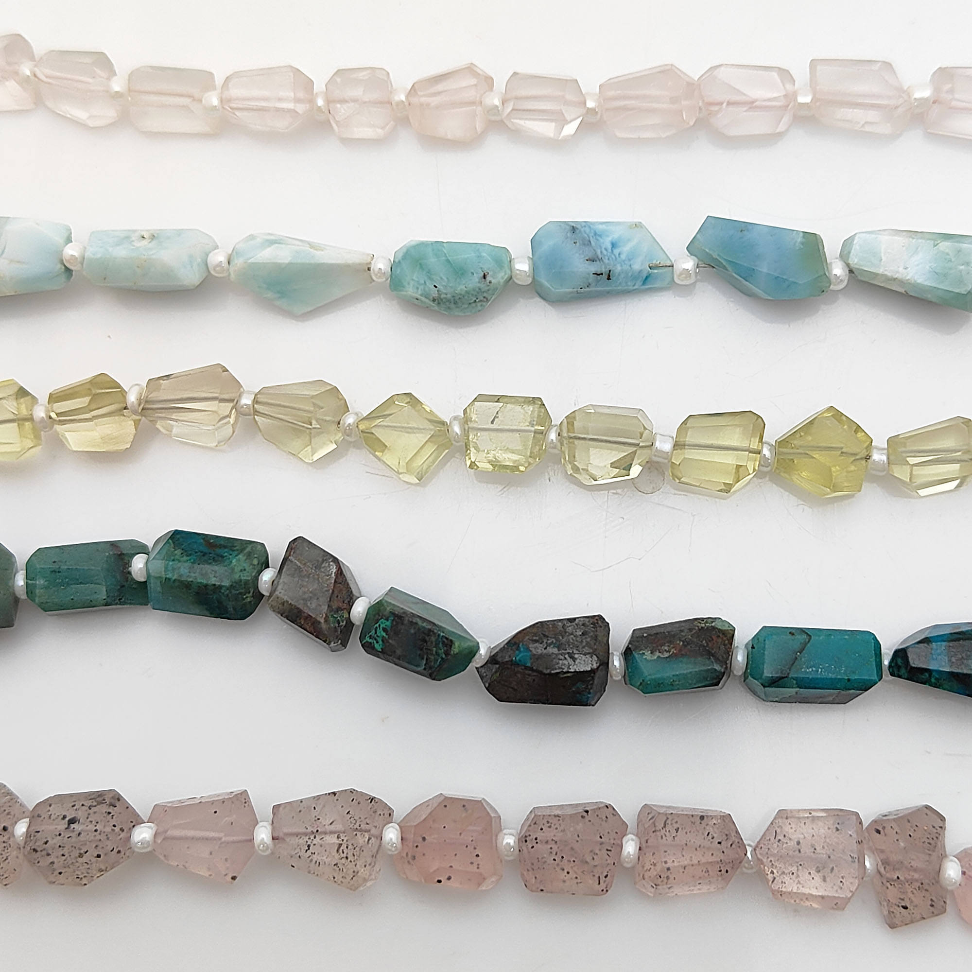 สีของอัญมณี