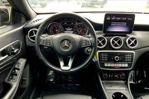 MERCEDES-BENZ CLA 250 FWD 2019 USADO EN BUEN ESTADO, VOLANTE A LA IZQUIERDA/DERECHA - Product Image 3