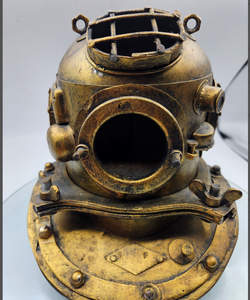 Casco DE BUCEO ANTIGUO de gran calidad - Product Image 1