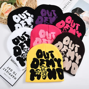 Vente en gros 100% Chapeaux d'hiver unisexe en acrylique Bonnet tricoté en jacquard de haute qualité Fabricant OEM pour des conceptions personnalisées pour le voyage - Product Image 1