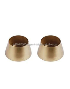 กล่องโลหะทำด้วยมือทรงแก้วไวน์กระถางต้นไม้หรูหราบ้านสวนแบบตั้งโต๊ะ - Product Image 1