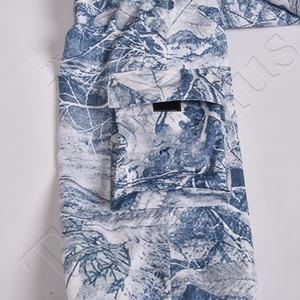 Pantalones de Snowboard de invierno de poliéster 100% personalizados para hombre, transpirables, impermeables, bolsillos con cremallera, pierna ancha, a prueba de viento, de talla grande, OEM - Product Image 5