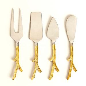 Ensemble de couverts à fromage de luxe en acier inoxydable, finition dorée, Style brindille en relief, poignée faite à la main, outils à fromage - Product Image 1