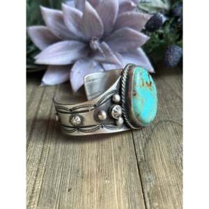 Bracelet de manchette tendance - Chimney Butte # 8 Turquoises et argent sterling - Product Image 3