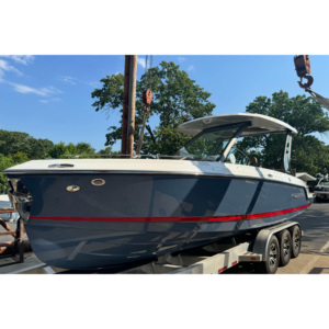 Premium Super Sports Boat 31FT Family Leisure Marine Watercraft Adventure Edición 2025 - Product Image 4