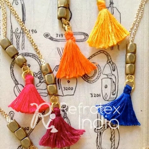 พู่ขนาดเล็กคลาสสิกสำหรับตกแต่งบ้าน - Product Image 1