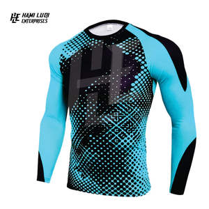Vente en gros 2025 personnalisé MMA Rash Guard personnalisé Sublimation imprimé Bjj Rash Guard haute qualité combat formation Rash Guard - Product Image 6