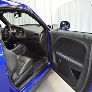 Meilleures ventes 2023 : Dodge Challenger SRT de luxe, pack technologique, moteur HEMI 6.2L V8 suralimenté, 807 ch, 707 lb-pi, boîte de vitesses à 8 rapports - Product Image 5