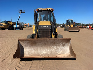 Facile à utiliser 2014 CATERPILLAR 420F IT 100% Original Tractopelle Cat 420F Trend en excellent état - Product Image 4