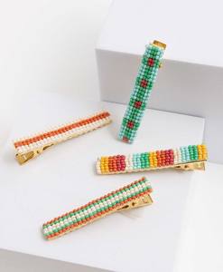 Barrette de poisson perlée à la main pour cheveux longs 30349 - Product Image 3