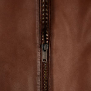 Veste en cuir élégante pour homme en toutes tailles avec logo personnalisé et fermeture éclair, marque privée de vêtements pour homme - Product Image 6