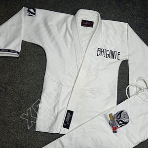 Haute Qualité Brésilien Jiu Jitsu Gi Kimono Nouvelle Arrivée Adulte Arts Martiaux Uniforme avec Logo Avant Haute Qualité Judo Costume - Product Image 1