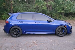 รถยนต์ Volkswagen Golf R ปี 2024 มือสอง สภาพดี 315 แรงม้า เครื่องยนต์เทอร์โบ 4 สูบ ระบบขับเคลื่อนสี่ล้อ AWD พร้อมระบบ XDS Cross Differential System - Product Image 2