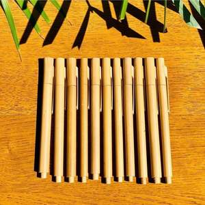 Bolígrafo minimalista de firma de bambú-Herramienta de escritura elegante y sostenible para profesionales VIET FARGIMEX - Product Image 2