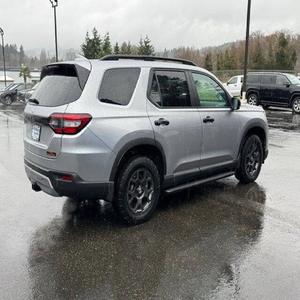 PRISTINE CLEAN 2025 Hon-da Pilot Trail-Sport CAR - Product Image 3