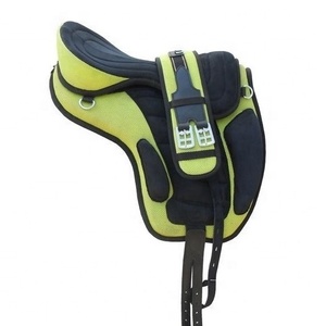 2023 Freemax monturas occidentales sin árboles de alta calidad para caballos hechas de cuero Material sintético Sillín de carreras para montar a caballo - Product Image 1