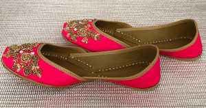 Khussa jutti mojari punjabi รองเท้าหนังสไตล์ชนเผ่าอินเดียโดยงานฝีมือสุดหรูโดย AA impex - Product Image 3