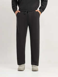 กางเกงวอร์มออกกำลังกายผู้ชายแบบมีกระเป๋า ระบายอากาศได้ดี สกรีนโลโก้ตามสั่ง ขายส่ง เหมาะสำหรับวิ่งและออกกำลังกาย - Product Image 2