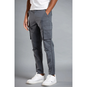 Pantalones cargo resistentes para hombre con costuras reforzadas y múltiples bolsillos para trabajo al aire libre, viajes y uso casual. - Product Image 4