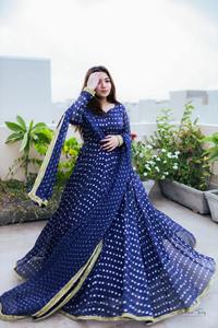 Robe longue Anarkali Lehenga Choli en acrylique à manches longues pour femme, style traditionnel pakistanais et indien, idéale pour les fêtes, infroissable - Product Image 4