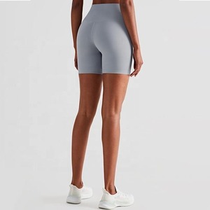 กางเกงกีฬาขาสั้นยกก้นกางเกงขาสั้นเล่นฟิตเนสโยคะสำหรับผู้หญิงเสื้อผ้าออกกำลังกายแบบไม่มีตะเข็บด้านหน้าดีไซน์ทันสมัย - Product Image 3