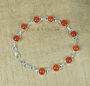 Pulsera de Plata de Ley con Cornalina Roja, Ajustable, con Piedras Preciosas, Joyería Hecha a Mano, Elegante Regalo para Mujer - Product Image 1