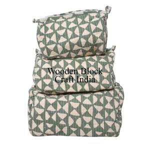 Wholesale 100% Cotton Zipper Pouch 3-Piece Quilted Cosmetic Accessory <b>Bag</b> Set Eco-Friendly Women's Makeup Pouch for <b>Toiletry</b> <b>Bag</b> - Product Image 6