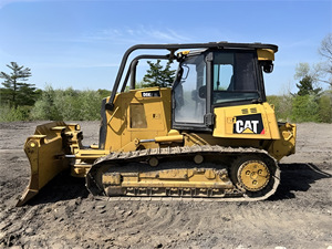 รถตักดิน D6K2 XL 2014รถตักดินรถตักดิน D7R รถตักดิน D6G D5K D8R - Product Image 2