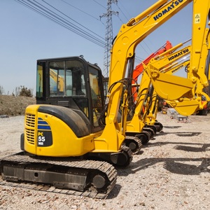 Gran oferta de excavadora sobre orugas Komatsu PC55MR de segunda mano en Japón con caja de cambios de motor central y piezas de engranajes - Product Image 4