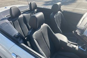 BMW M235i Cabriolet d'occasion en excellent état, modèle 2016 - Product Image 6