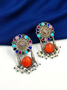 Pendientes de latón con aspecto plateado y acabado antiguo para mujer, joyería étnica clásica de piedra detallada, perfecta para ocasiones festivas - Product Image 4