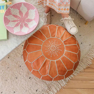 Pouf ottoman rond en cuir véritable cousu à la main de style bohème, couleur brun tan, siège bas, repose-pieds, décoration intérieure/extérieure - Product Image 2