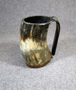 Taza de Cuerno Brillante y Atractiva, Taza de Cuerno Única para Beber, Hermosa Taza de Cuerno Vikinga, Jarra de Cerveza Premium para Cerveza, Whisky, Vino - Product Image 3