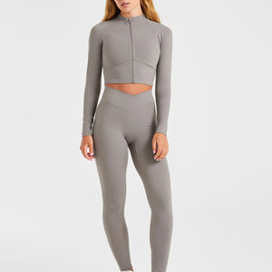 Ensemble de yoga pour femmes de haute qualité, 2 pièces, soutien-gorge de sport grande taille, haut zippé, veste amincissante, tricot uni, sans couture, vêtements de sport actifs - Product Image 1