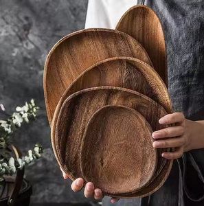 Plateau et assiette en bois-Léger, élégant et durable VIET FARGIMEX VENTE EN GROS - Product Image 1