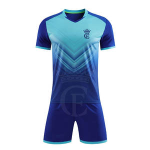 ชุดฟุตบอลเยาวชนผ้าโพลีเอสเตอร์น้ำหนักเบาออกแบบมาเป็นเอกลักษณ์สำหรับผู้เล่นที่กระตือรือร้น - Product Image 1