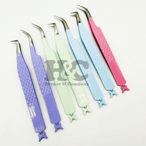 Pinzas de Precisión de Acero Inoxidable Sostenible con Logotipo de Visón, Punta Suave para Uso en Pestañas y Manicura, Agarre Suave - Product Image 3